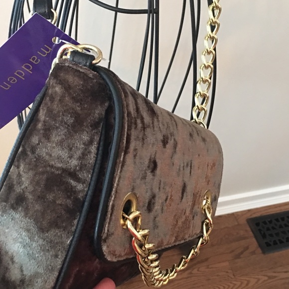 NWT Madden Girl OLIVE GREEN Crossbody - Picture 8 of 8